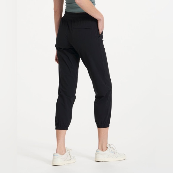 NWT Vuori Miles Jogger Women's Performance Joggers Black - Picture 2 of 11